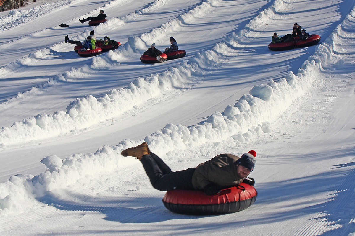 snowtubing